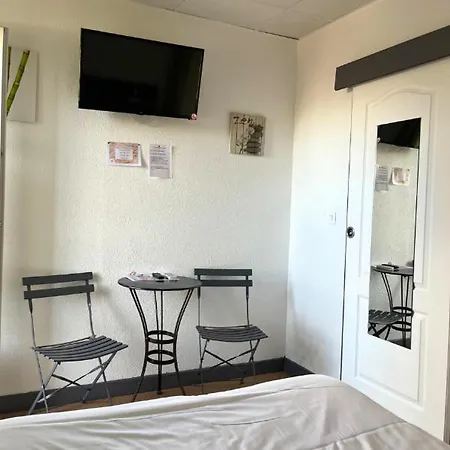 Hotel Le 2*