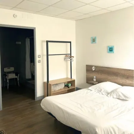 Hotel Le 2*