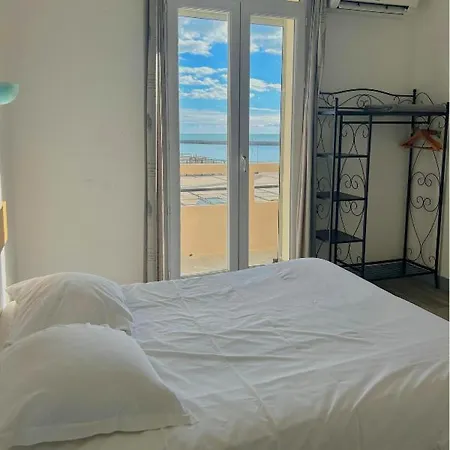 Le Hotel Carnon-Plage