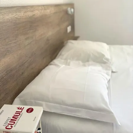 Le Otel 2*