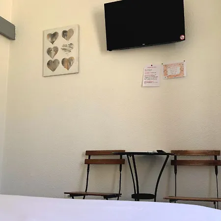 Hotel Le 2*