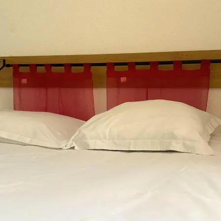Le Hotel
