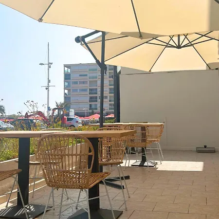 Hotel Le Carnon-Plage