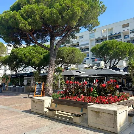 Le Hotel Carnon-Plage