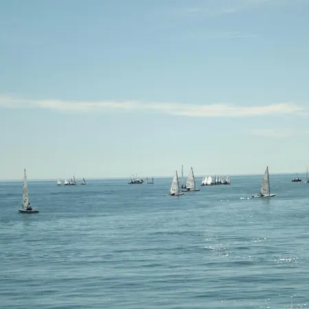 Le Hotel Carnon-Plage